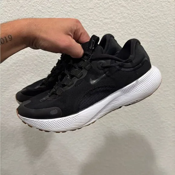 Nike Women's React Escape RN Running Shoes comfort size 8 walking black - Picture 3 of 7